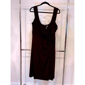 Elegant Dark Purple Dress - Size 14 by Taylor
